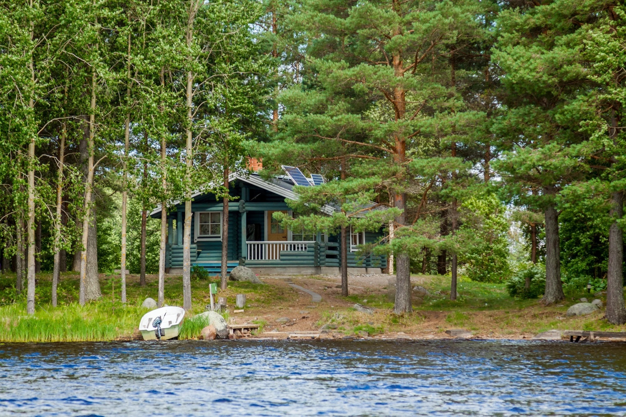 How To Describe Your Vacation Rental Lake House for Maximum Appeal